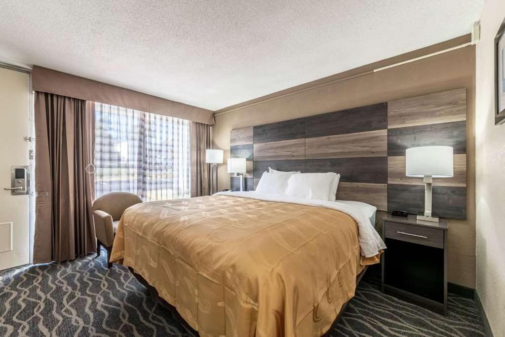 Quality Inn Asheboro Bagian luar foto